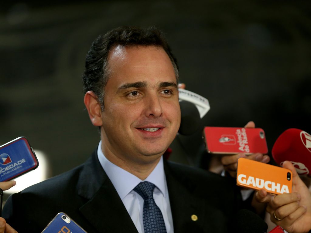 Rodrigo Pacheco é eleito presidente do Senado