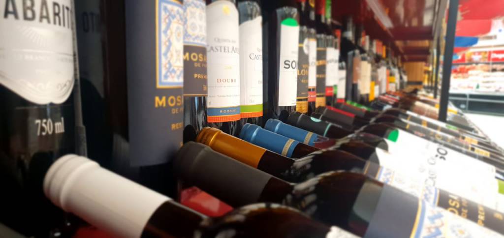 China registra queda de 30% nas importações de vinho 