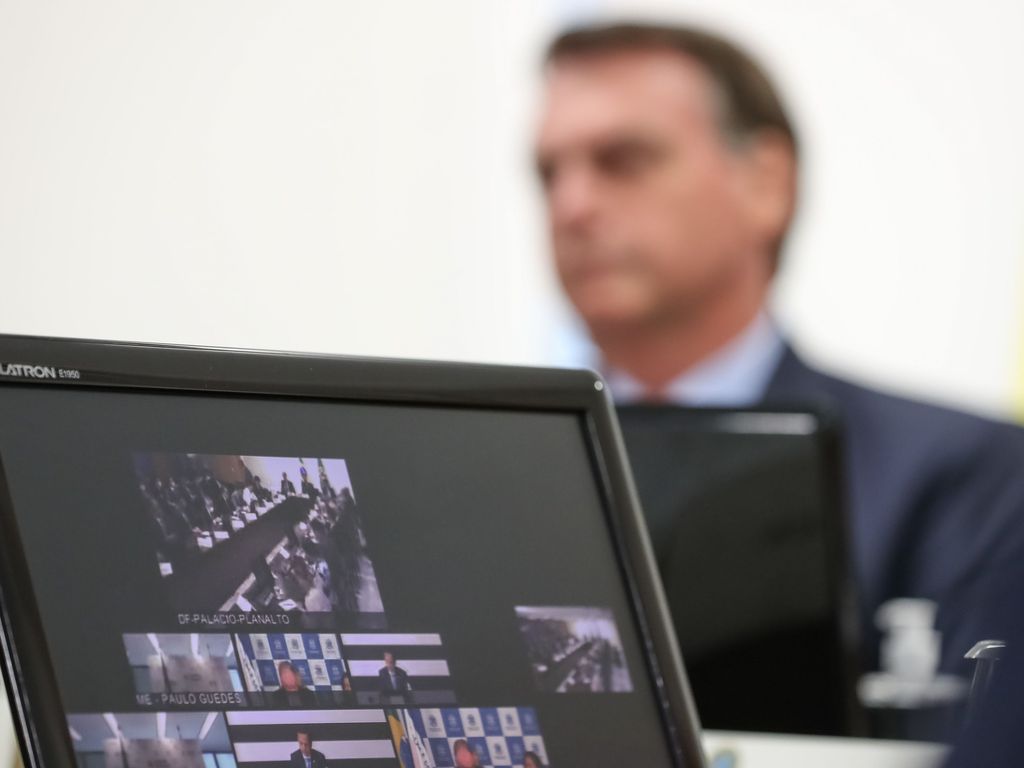 Presidente da República faz reunião virtual com governadores