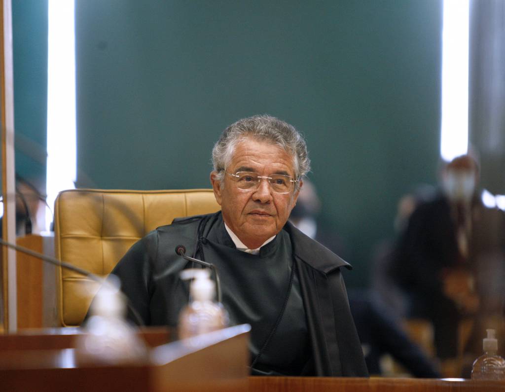 STF julga na sexta (26) aquisição de terras por estrangeiros