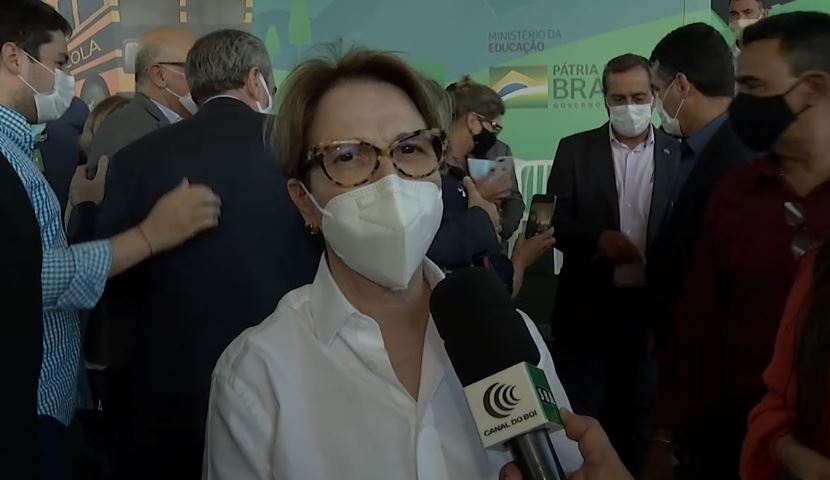 Clima não vai impedir supersafra de grãos, diz ministra 