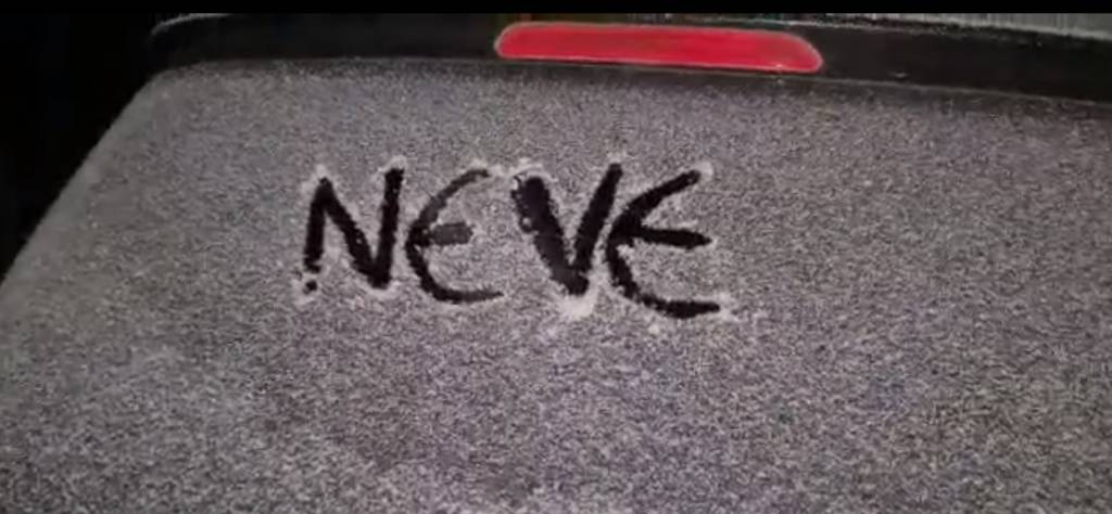 São Joaquim volta a ter ocorrência de neve, com 2 graus negativos na madrugada